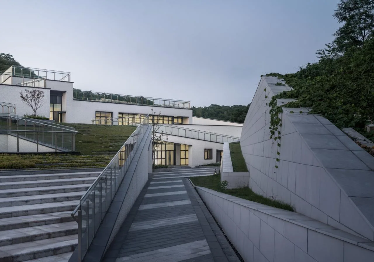 BIM Architecture | Nanjing University Xianlin Campus Co Creation Space Phase II/Nanjing University Architecture Zhong Huaying Studio