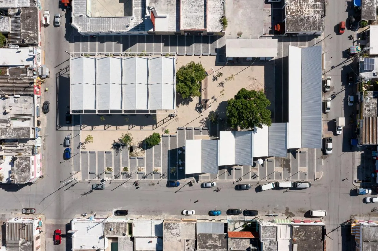 BIM Architecture | Shaded Space, Stand for Cooling: Chicxulub Square/Estudio MMX