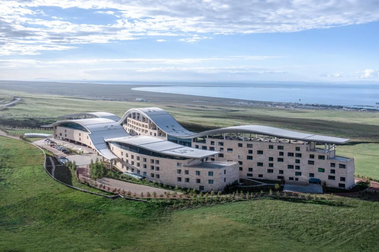 BIM Architecture | Qinghai Lake View International Hotel/Vespin Architectural Design