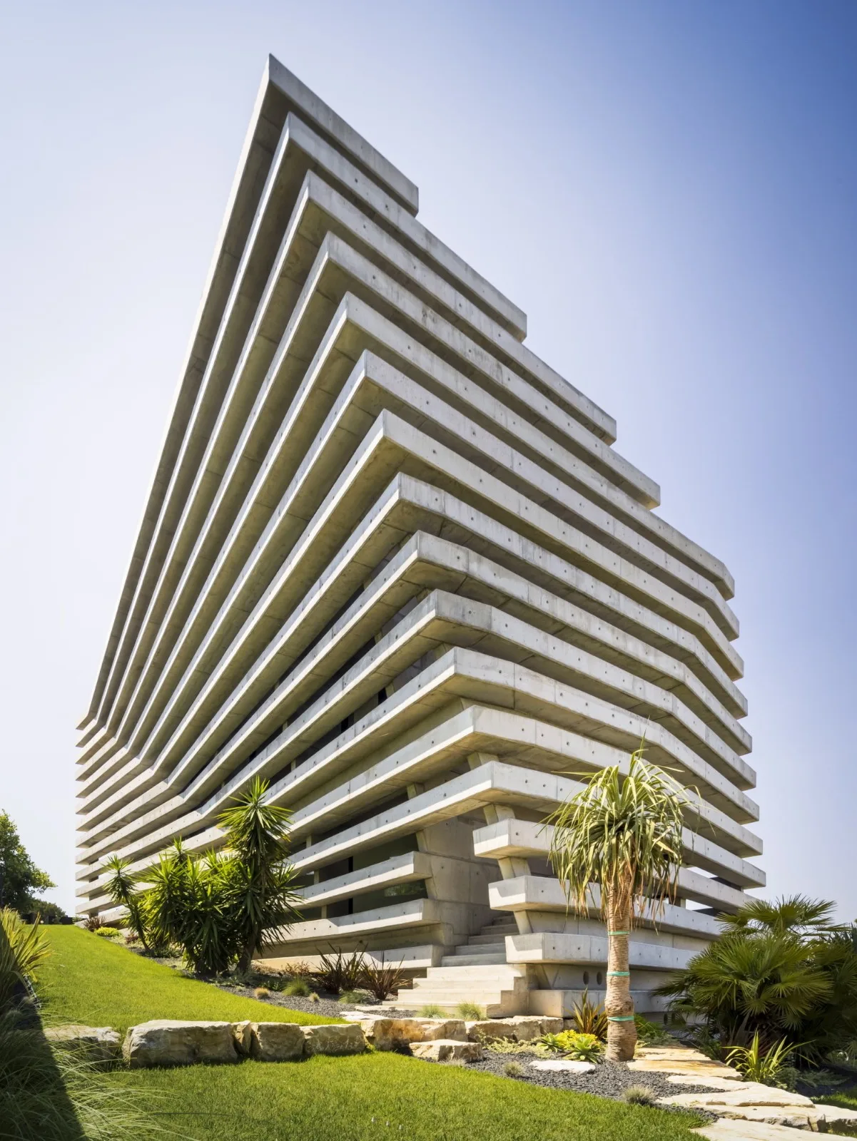 BIM Architecture | Quinta do Rei Residential / Contaminate Architects
