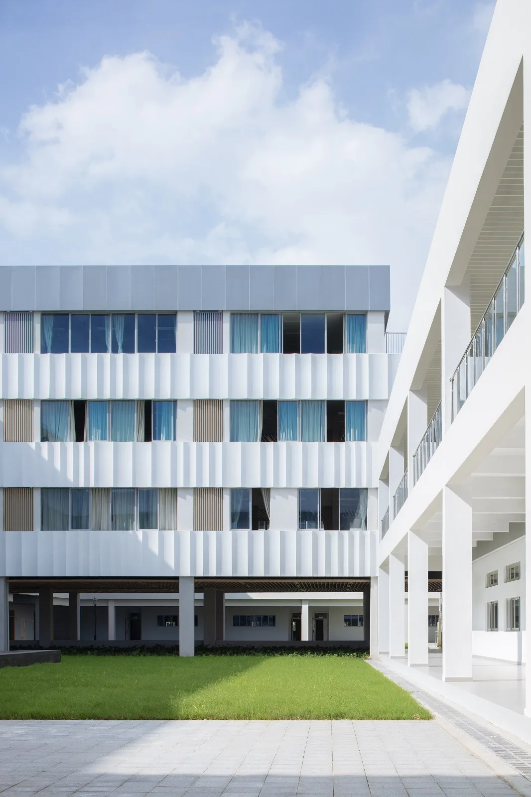 BIM Architecture | Gulin Vocational High School in Ningbo City: Infinite Script for Youth/ARCHIS Architectural Design Firm