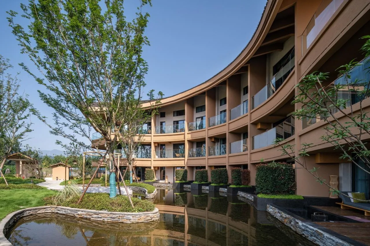 BIM Architecture | Integration of Western Sichuan Architecture and Taoist Culture / Qingcheng Pushe Family Resort Hotel - 2023 Golden Panda Tianfu Creative Design Award Winner