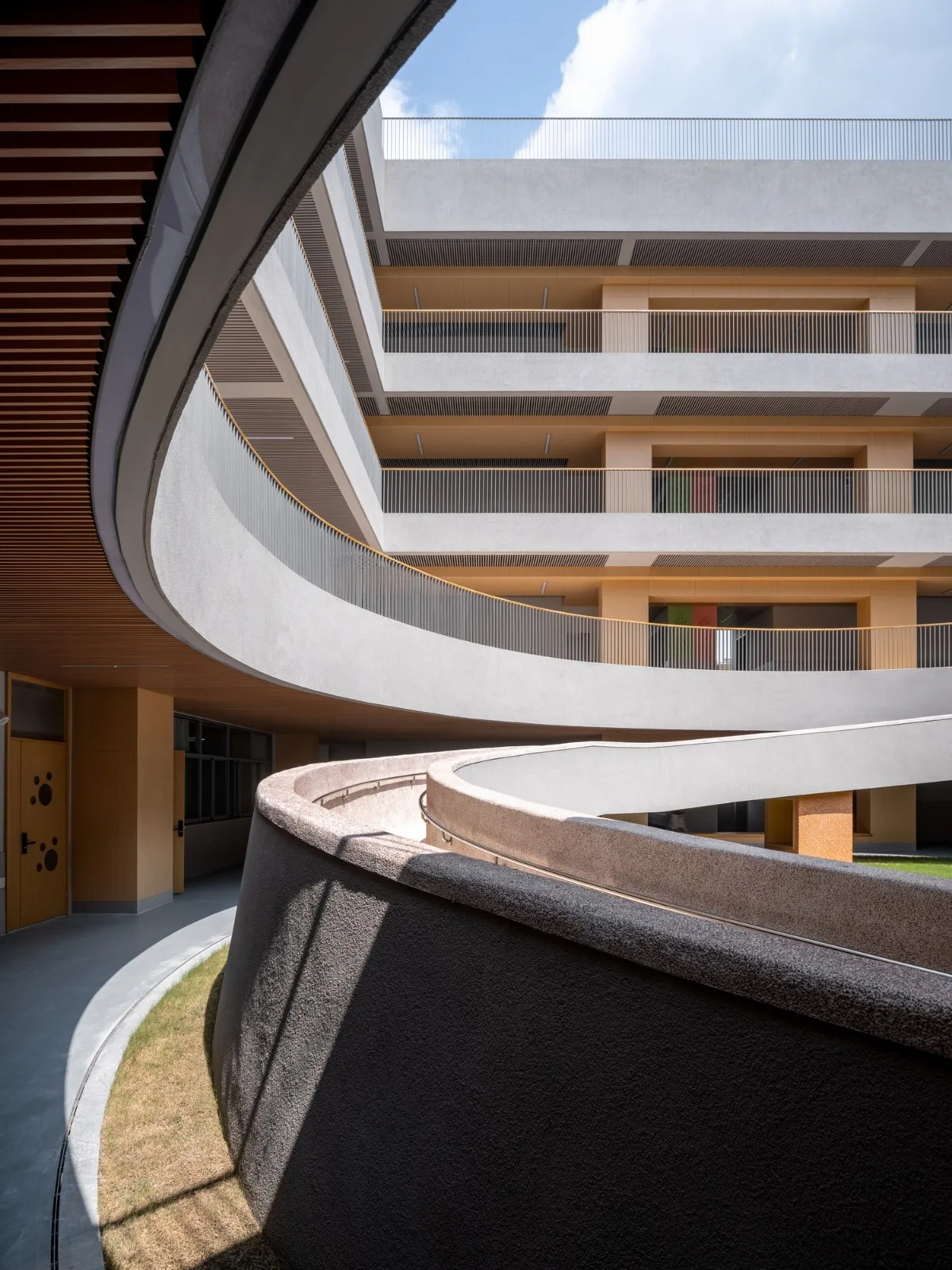 BIM Architecture | Fengpu Elementary School Campus of Fengxian District Education College Affiliated Experimental Primary School/No Sample Architecture Studio