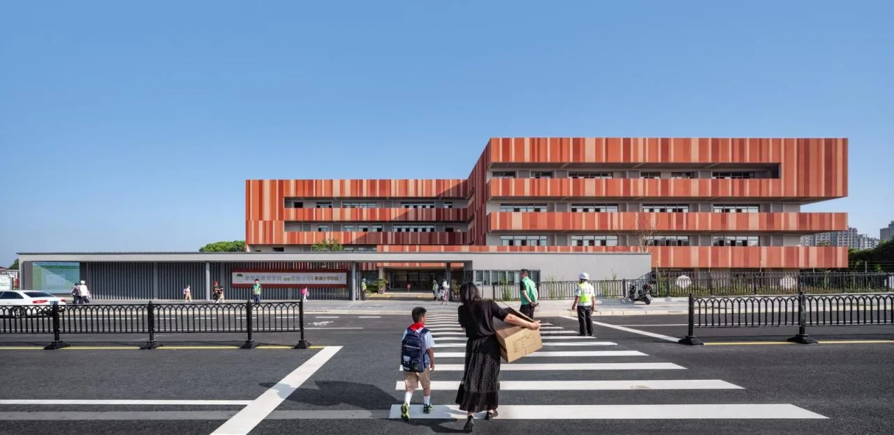 BIM Architecture | Fengpu Elementary School Campus of Fengxian District Education College Affiliated Experimental Primary School/No Sample Architecture Studio