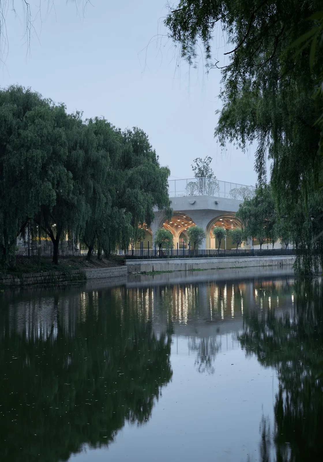 BIM Architecture | Wind and Rain Playground of Shaoxing University of Arts and Sciences/Architectural Design and Research Institute of Zhejiang University