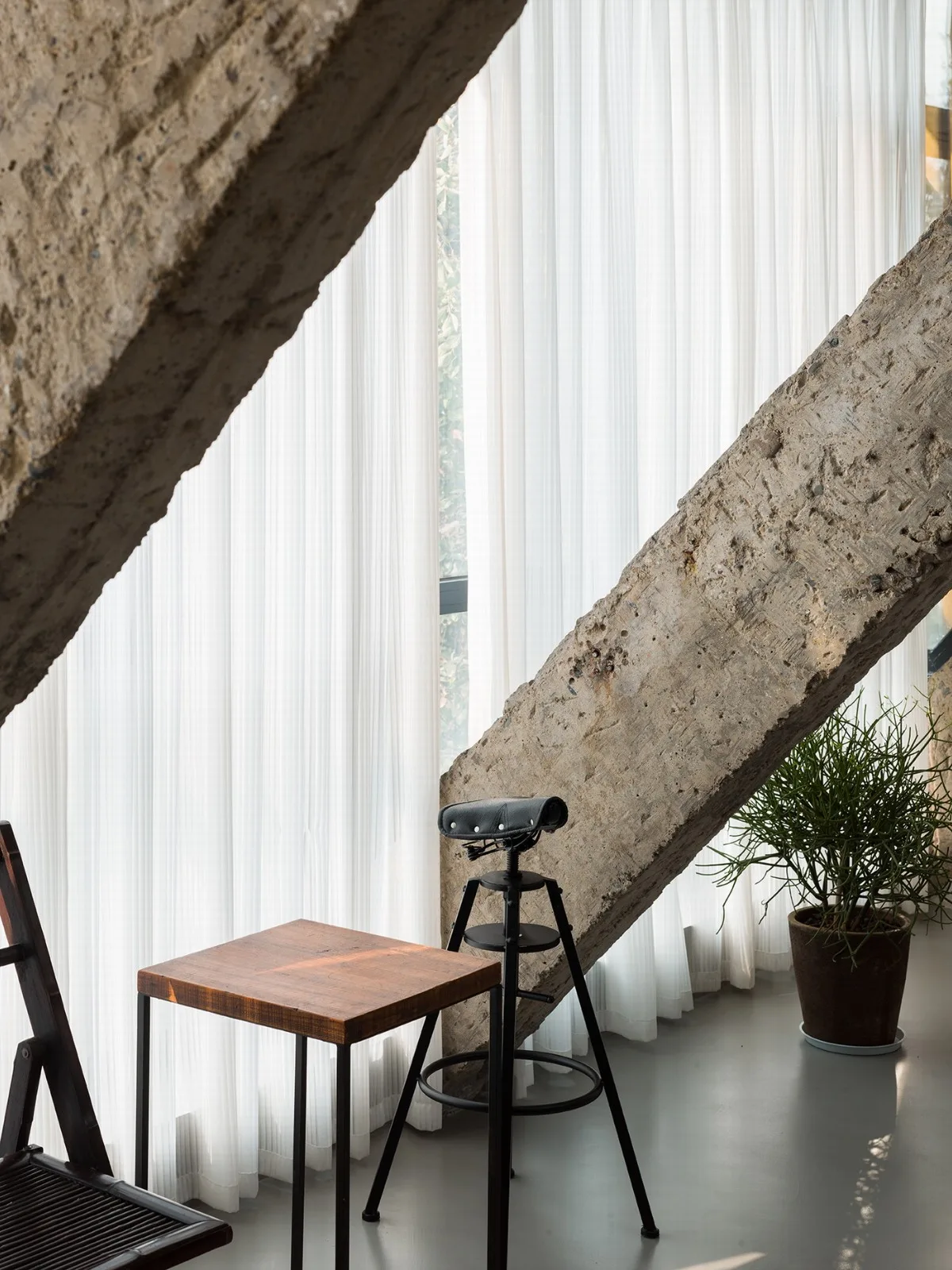 BIM Architecture | Beam House/Fan Building Design