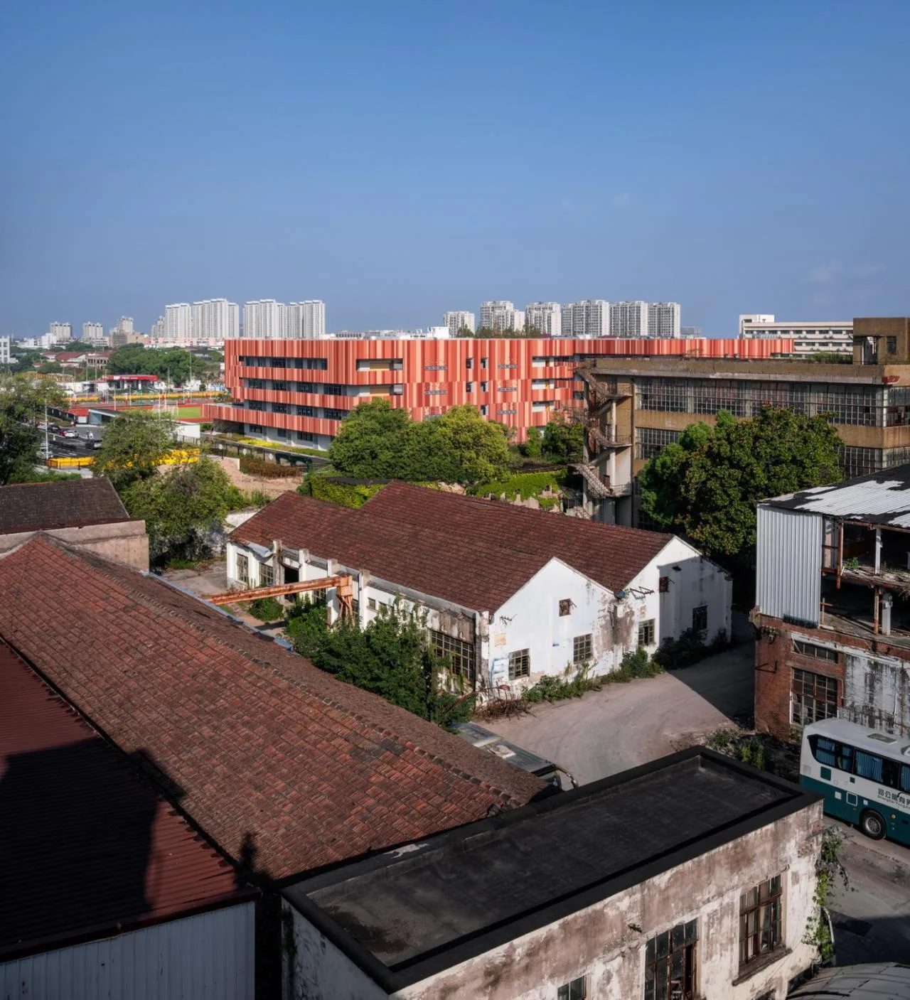 BIM Architecture | Fengpu Elementary School Campus of Fengxian District Education College Affiliated Experimental Primary School/No Sample Architecture Studio