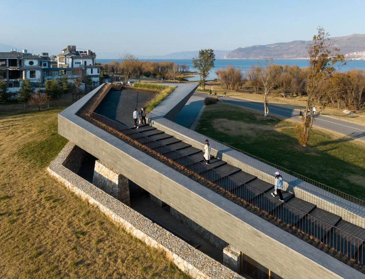 BIM Architecture | Micro Terrain: Dali Erhai Xiaoyizhuang Ecological Station - Meng Fanhao/Line+Architectural Firm