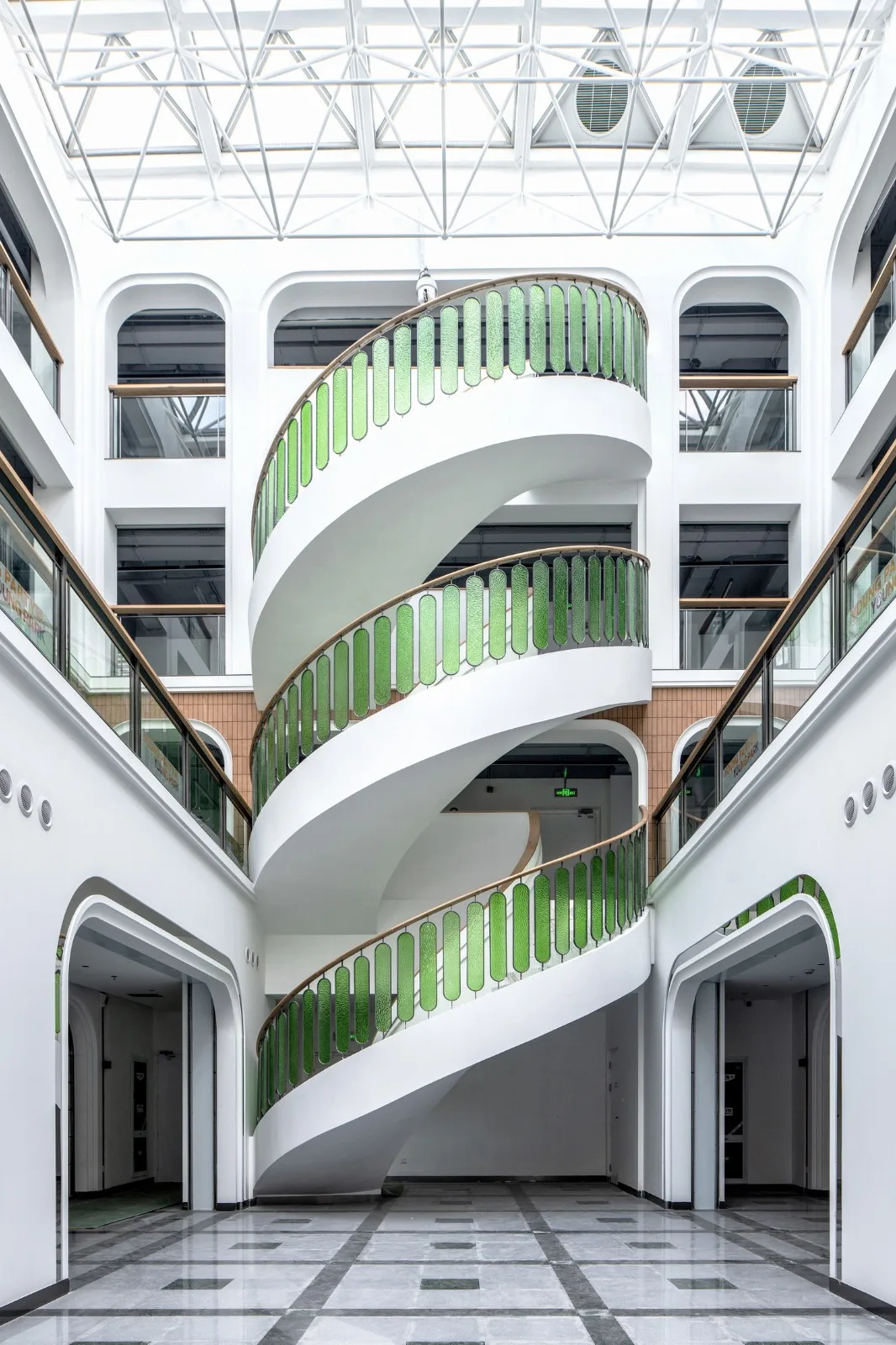 BIM Architecture | Shanghai Lifeng Plaza YOUNG PARK: New Opening of Magic City Sci Tech Innovation Vitality Community/San Yi Architectural Design