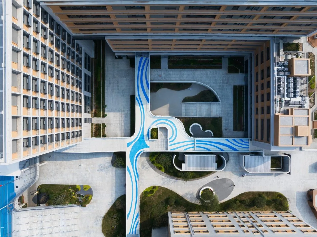 BIM Architecture | Renovation and Expansion of Xi'an High tech No.1 Middle School (High School Division)/Qu Peiqing Studio of China Northwest Architectural Design and Research Institute