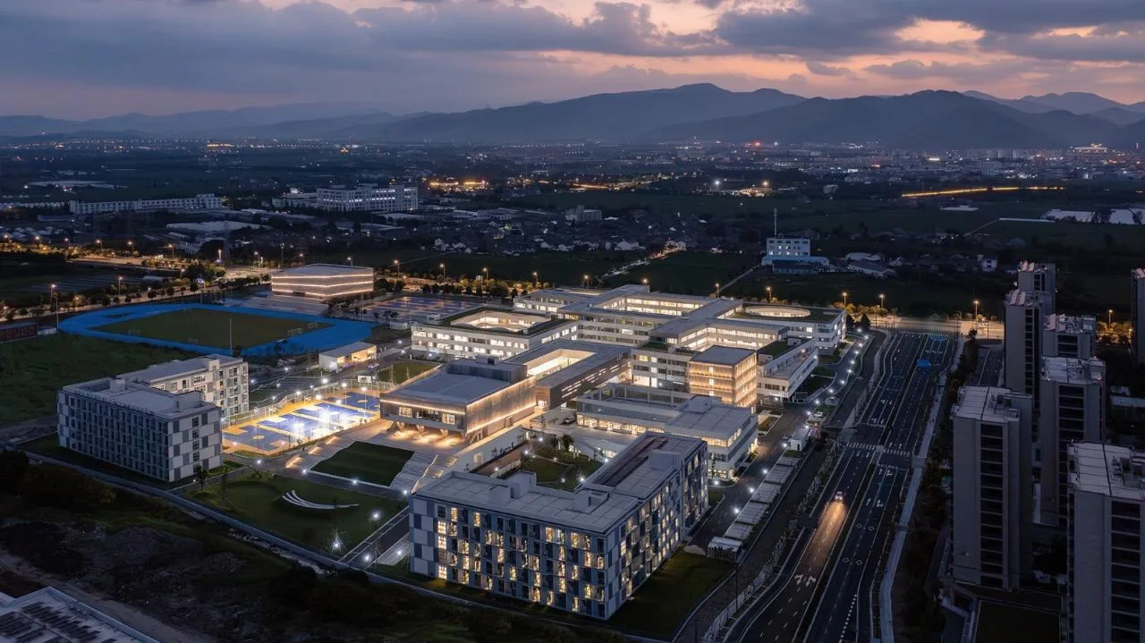 BIM Architecture | Gulin Vocational High School in Ningbo City: Infinite Script for Youth/ARCHIS Architectural Design Firm