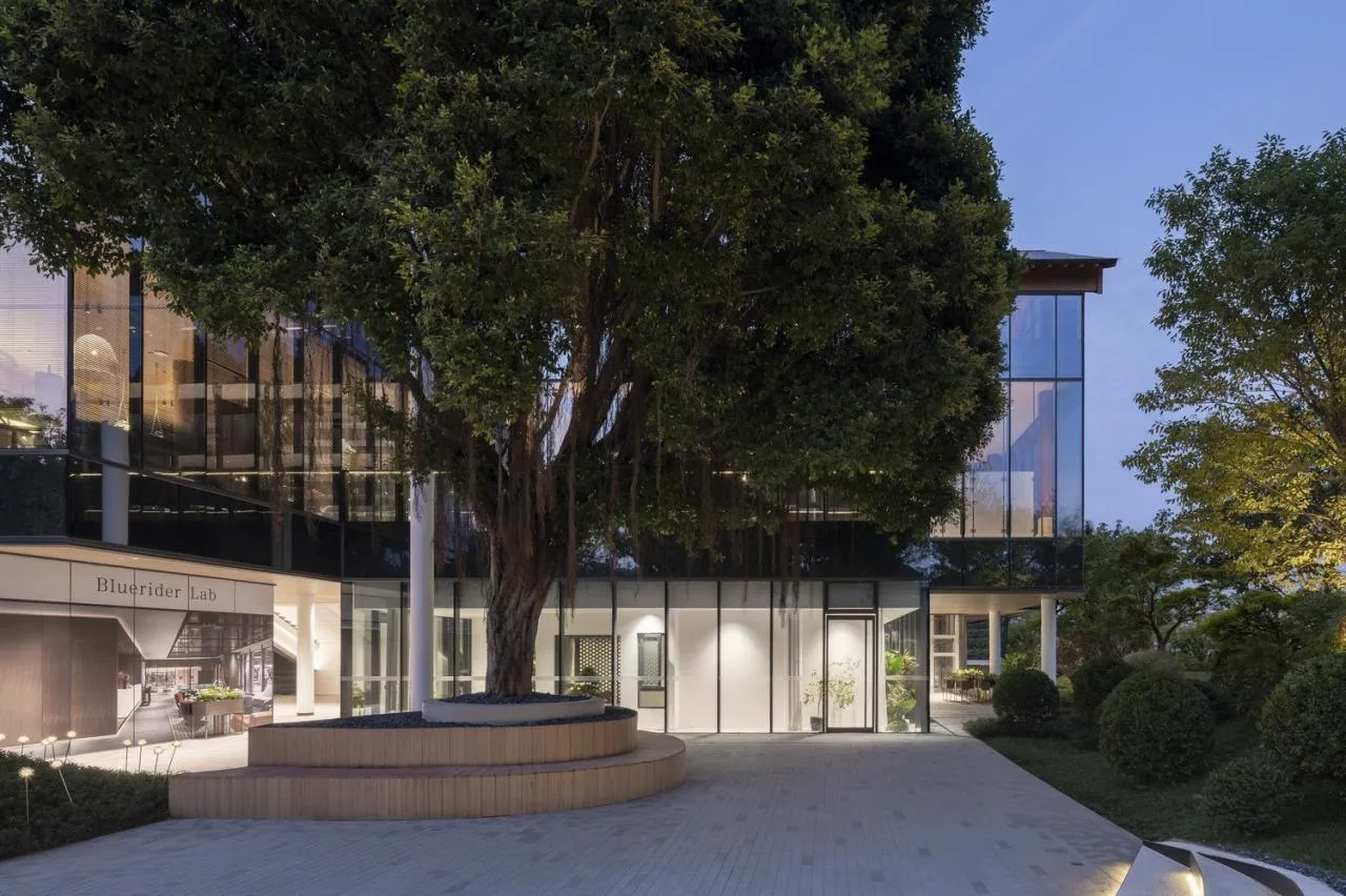 BIM Architecture | Cantonese Lifestyle in Liwan Chajiao: Diverse Reflections on Urban Spatial Transformation/XAA Architecture Firm