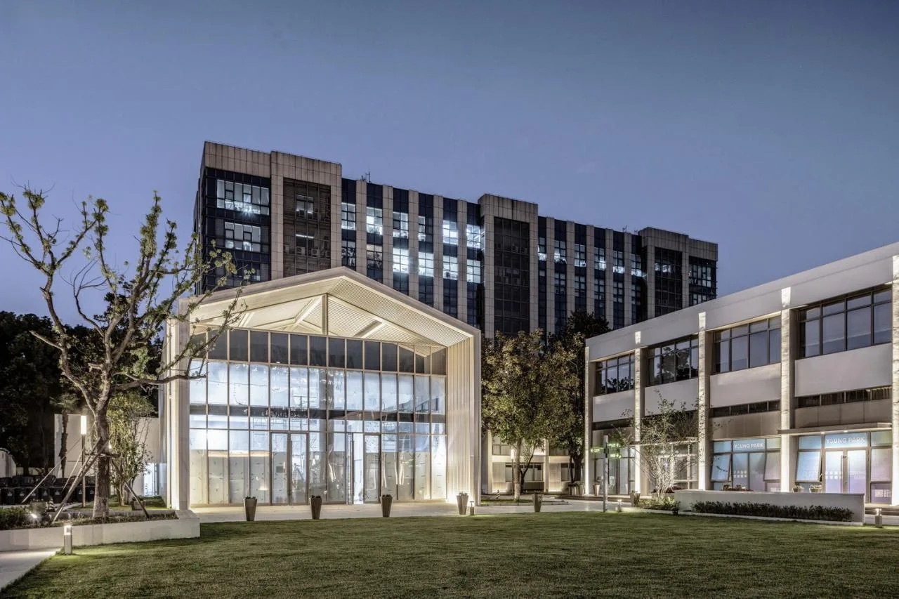 BIM Architecture | Shanghai Lifeng Plaza YOUNG PARK: New Opening of Magic City Sci Tech Innovation Vitality Community/San Yi Architectural Design