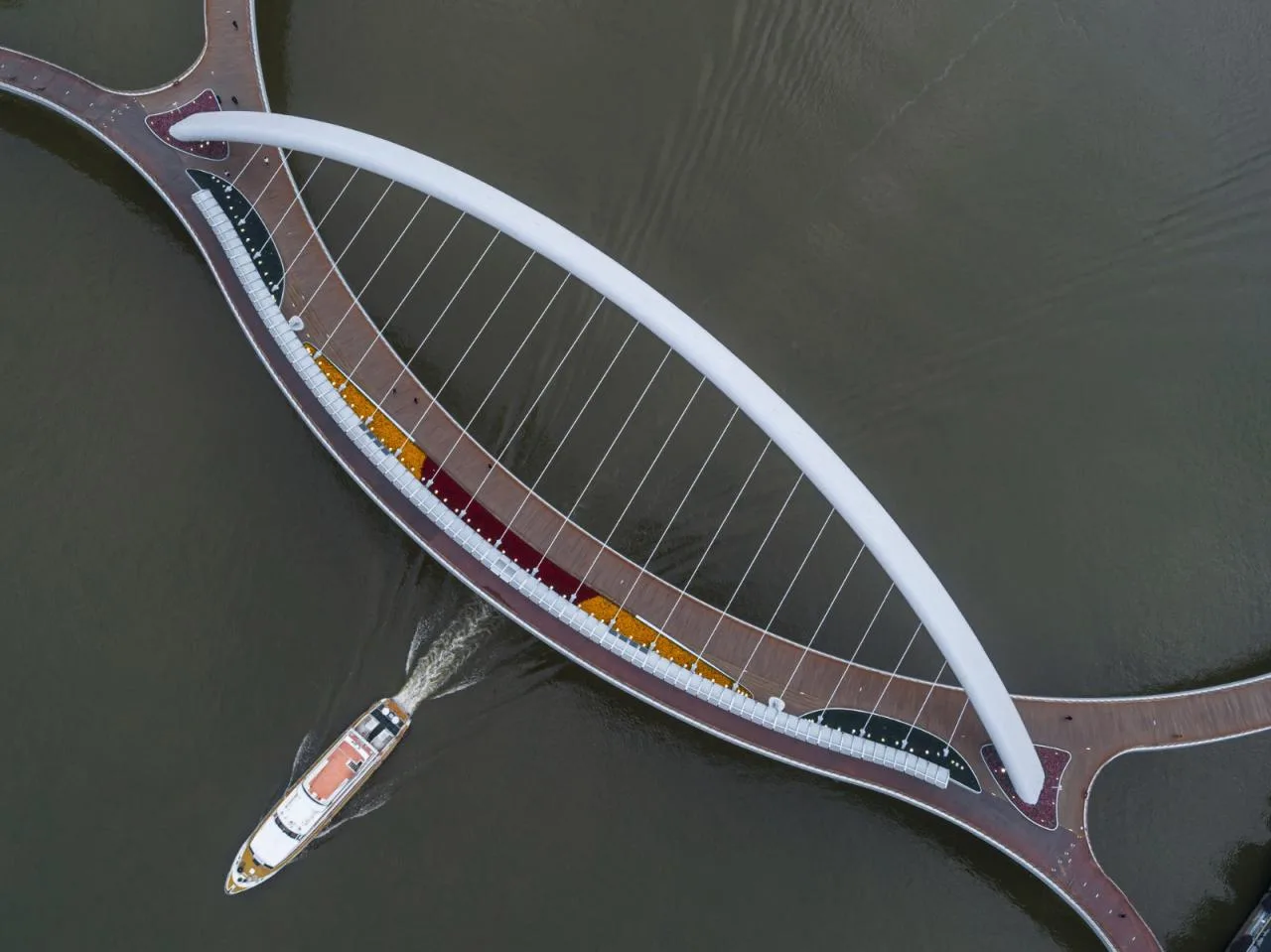 BIM Architecture | Guangzhou Haixin Bridge/South China University of Technology Architectural Design and Research Institute Co., Ltd