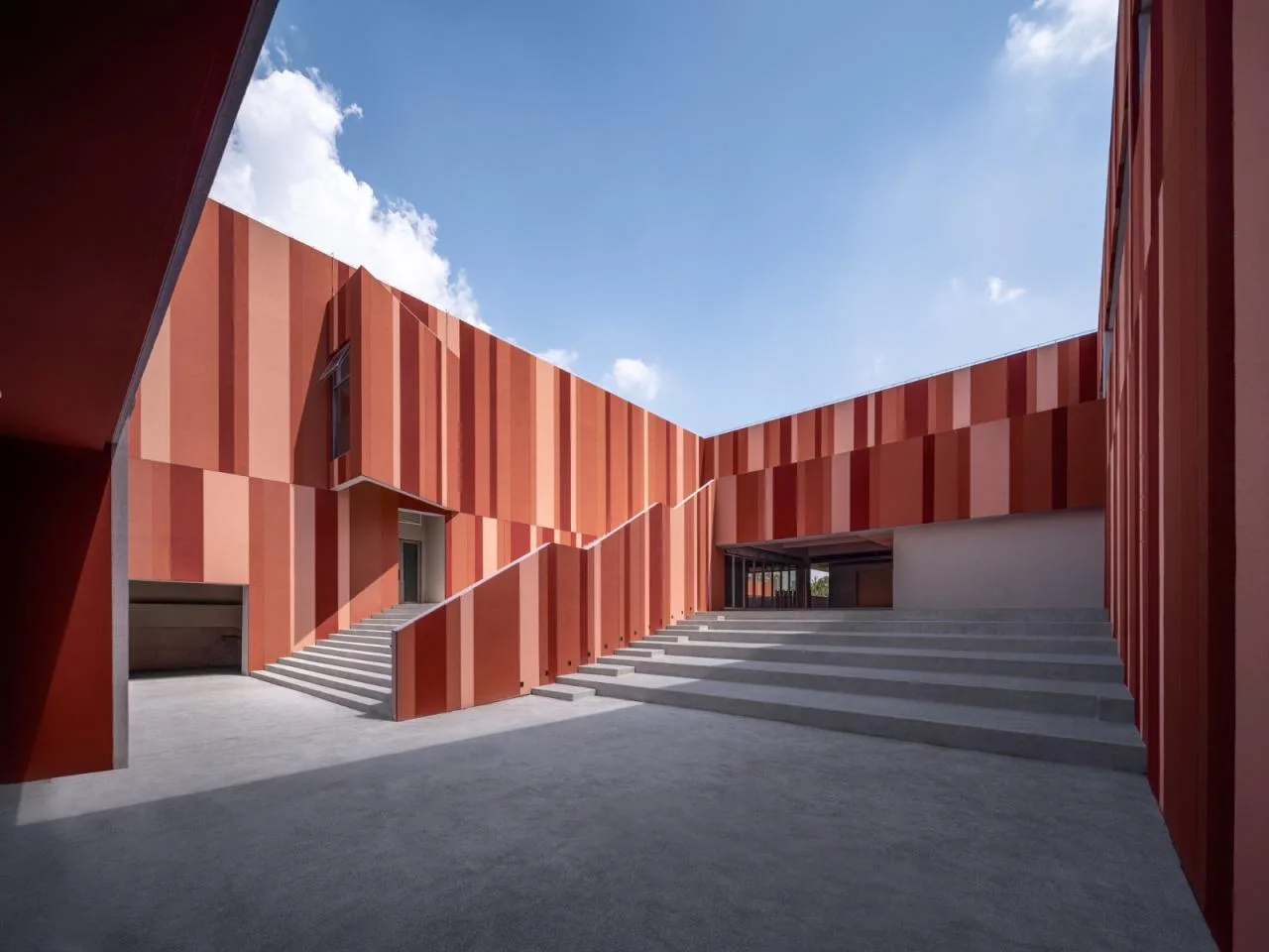 BIM Architecture | Fengpu Elementary School Campus of Fengxian District Education College Affiliated Experimental Primary School/No Sample Architecture Studio