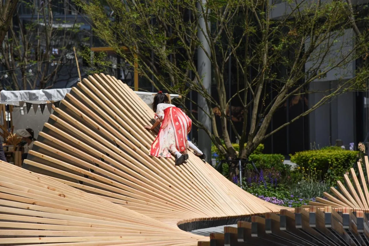 BIM Architecture | A Petal Falling into an Oasis/Chengdu Direct Architectural Design