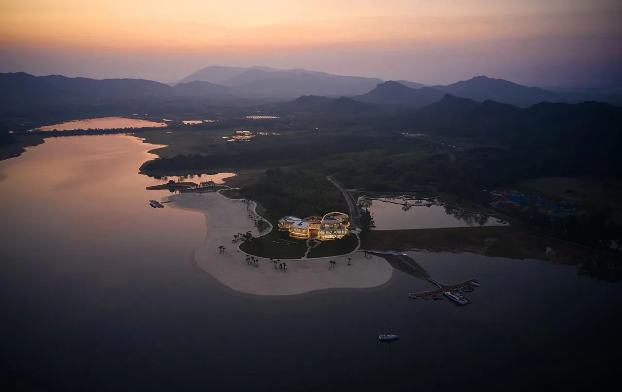 BIM Architecture | Baihe Lake Tourist Center/Architectural Design