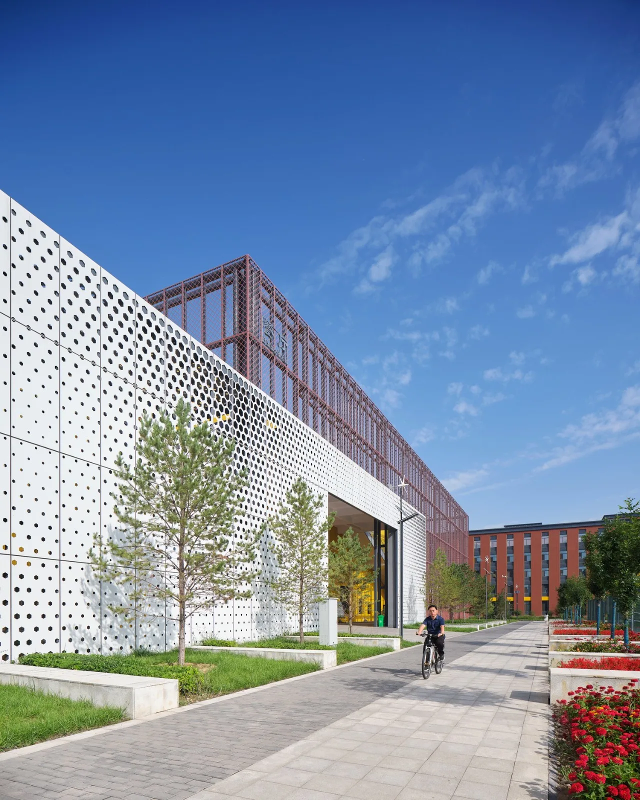 BIM Architecture | Shenmu Middle School Project/Chinese Academy of Sciences Architectural Design and Research Institute Co., Ltd