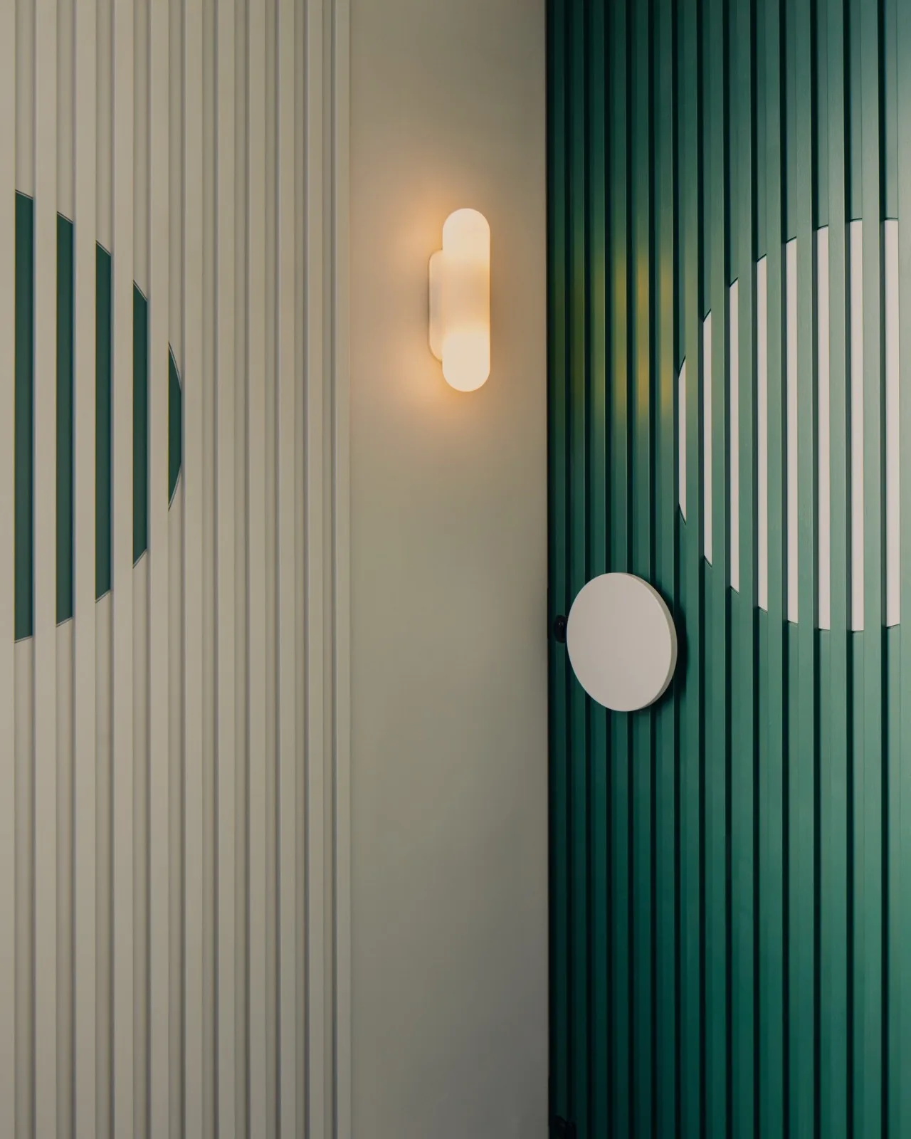 BIM Architecture | Home of Vibrant Colors: Renovation of Brutalist Apartments/SPARK in Singapore