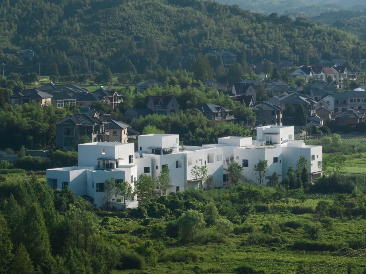 BIM Architecture | Huzhou Xipo Laoling Liangshi/Jumping House Architecture Studio