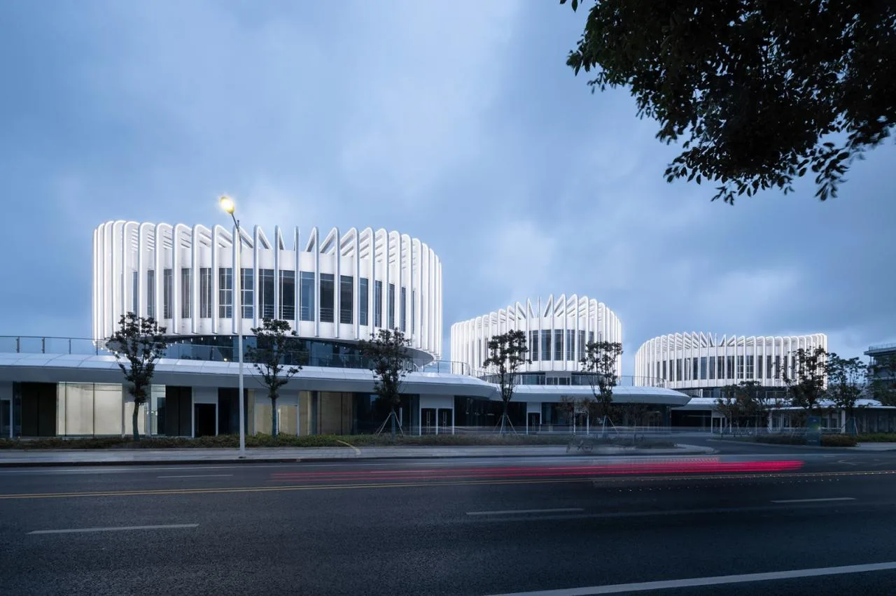 BIM Architecture | Orchid Pavilion: Jiuliudu Riverside Art District/UUA Architectural Firm
