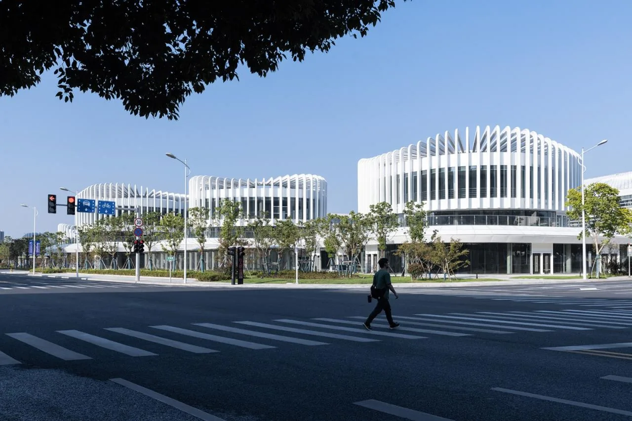 BIM Architecture | Orchid Pavilion: Jiuliudu Riverside Art District/UUA Architectural Firm