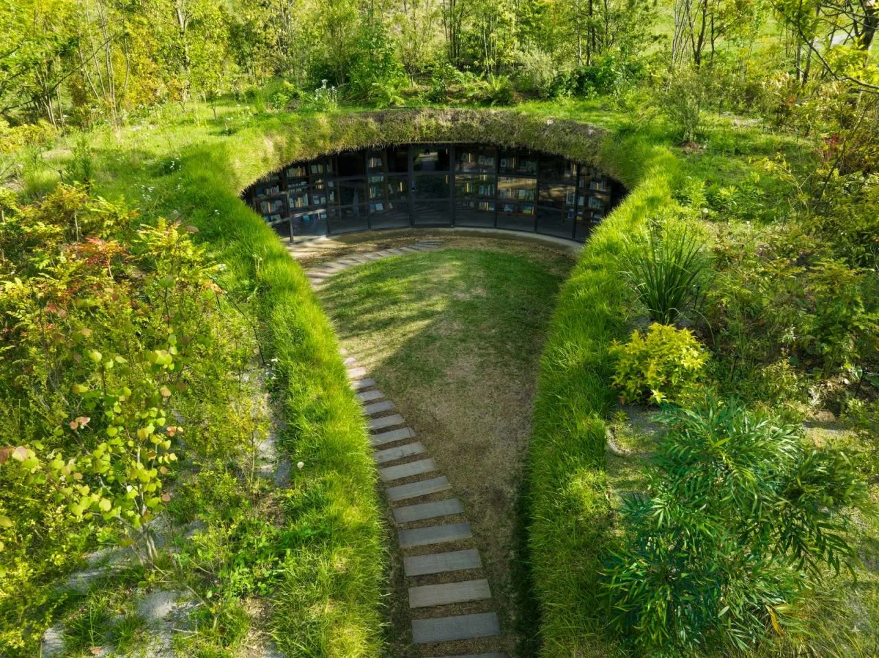 BIM Architecture | Clearing Fields on Sunny Days and Reading Books on Rainy Days, Farmers' Earth Library/Nakamura Taki Architectural Firm&  NAP