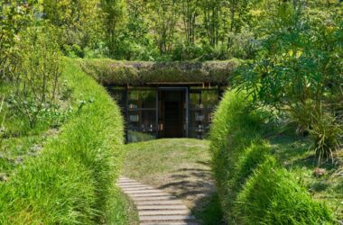 BIM Architecture: Farmers' Earth Library by Nakamura Taki and NAP – Clearing Fields on Sunny Days, Reading Books on Rainy Days-BIM WORLD