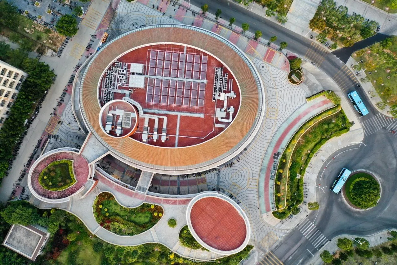 BIM Architecture | Xiamen University Xiang'an Campus Central Student Canteen (Siyuan Restaurant)/Xiamen University Architectural Design and Research Institute Co., Ltd. (AUAD)