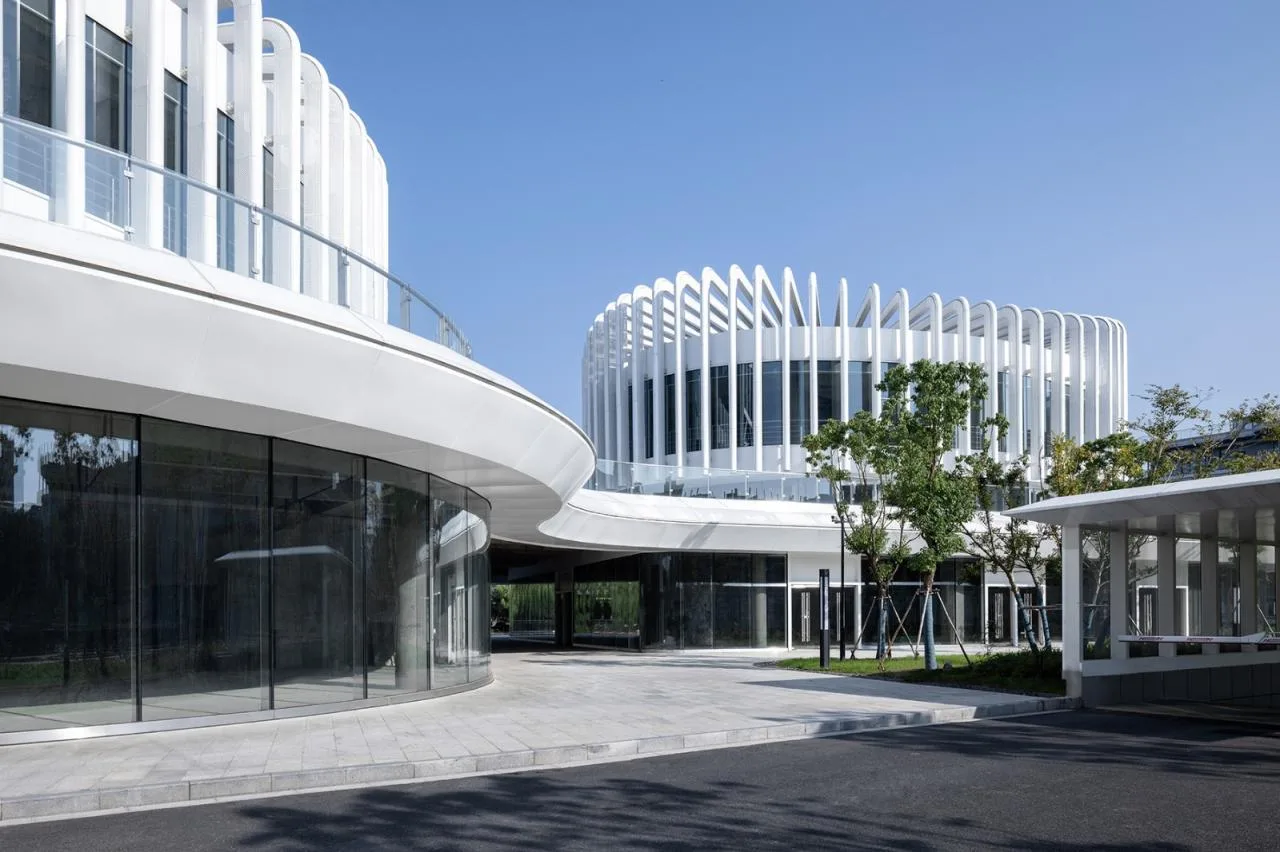 BIM Architecture | Orchid Pavilion: Jiuliudu Riverside Art District/UUA Architectural Firm