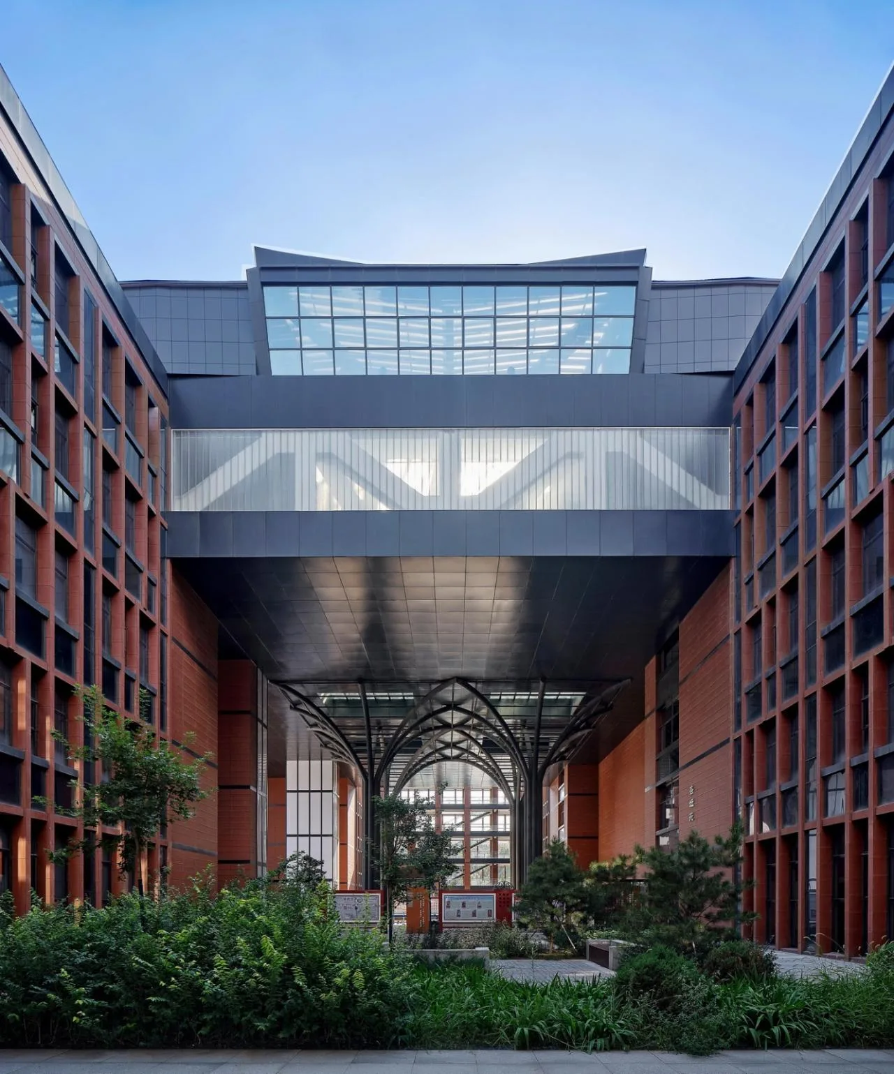 BIM Architecture | Shenmu Middle School Project/Chinese Academy of Sciences Architectural Design and Research Institute Co., Ltd