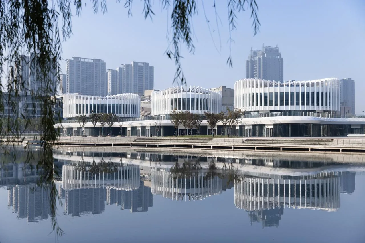 BIM Architecture | Orchid Pavilion: Jiuliudu Riverside Art District/UUA Architectural Firm