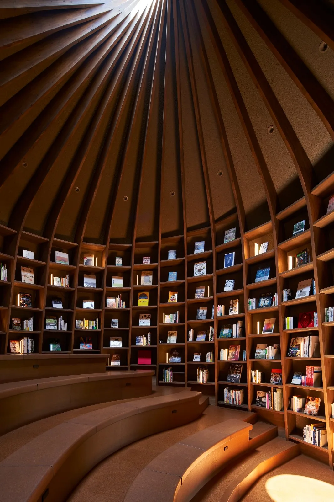 BIM Architecture | Clearing Fields on Sunny Days and Reading Books on Rainy Days, Farmers' Earth Library/Nakamura Taki Architectural Firm&  NAP