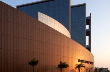 BIM Architecture in Action: Surat Diamond Exchange by Morphogenesis-BIM WORLD