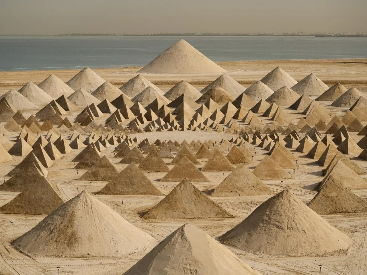 BIM Architecture | Immersive Land Artwork: "Self Similarity" by Jim Denevan