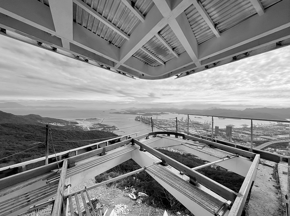 Construction of oversized glass terrace