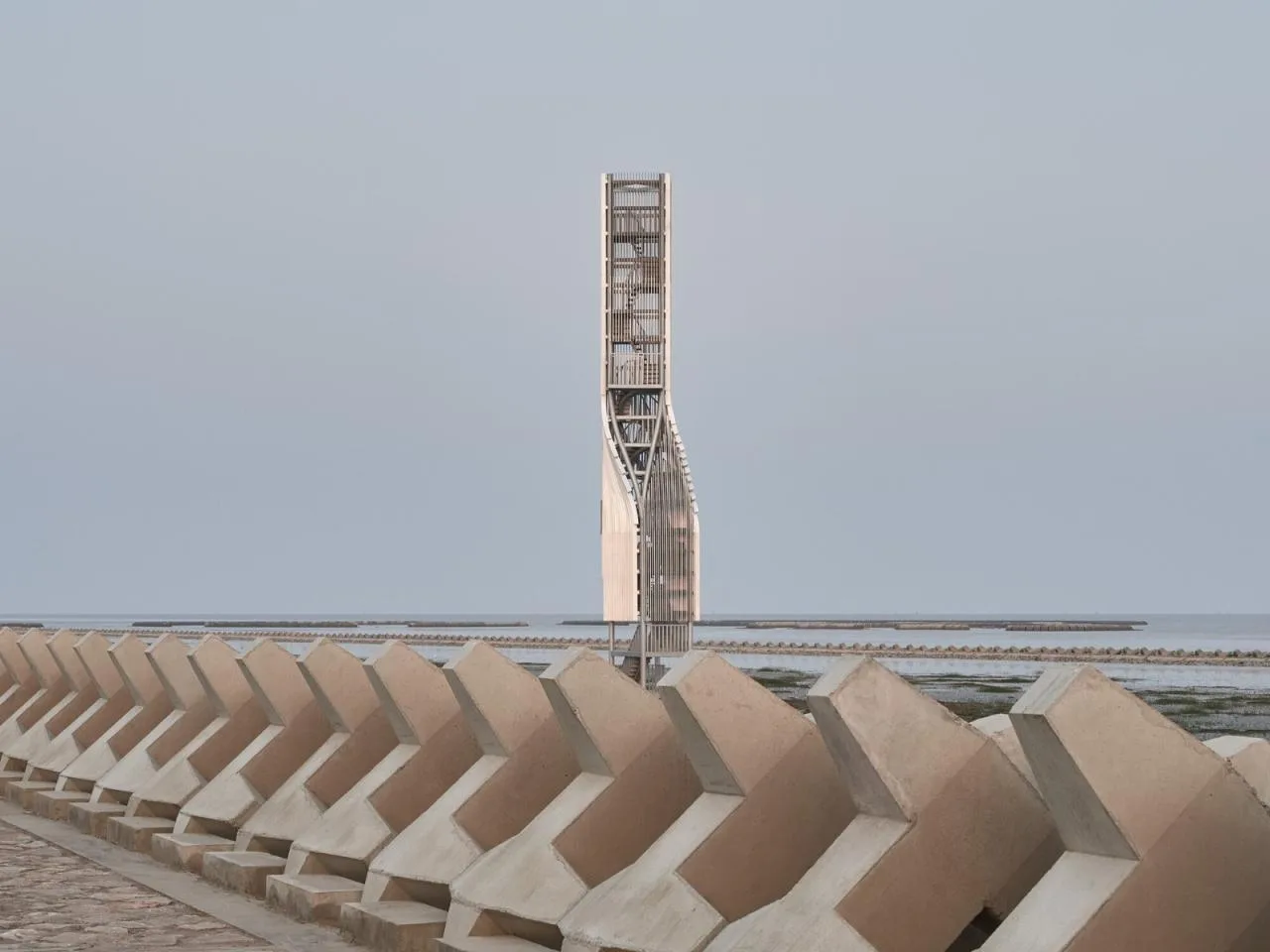 BIM Architecture | Twisted Tower and Spiral Station, Ecological Infrastructure/HCCH Dust Collection Building in Shanghai's Offshore Environment