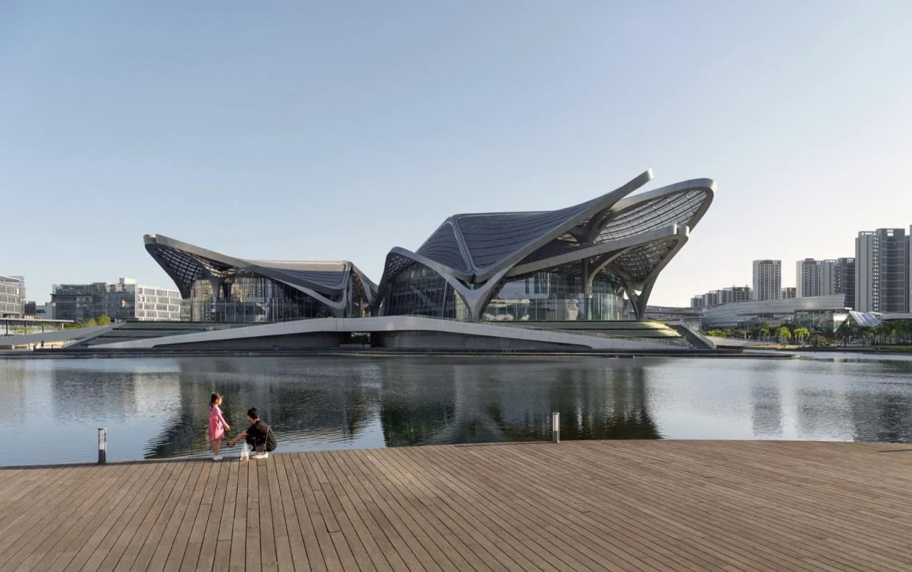 BIM Architecture | Zhuhai Jinwan Citizen Art Center/Zaha Hadid Architects