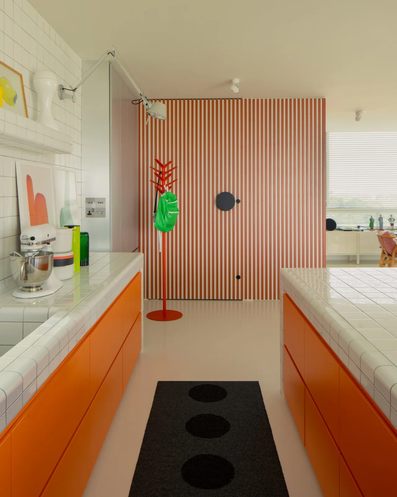 BIM Architecture | Home of Vibrant Colors: Renovation of Brutalist Apartments/SPARK in Singapore