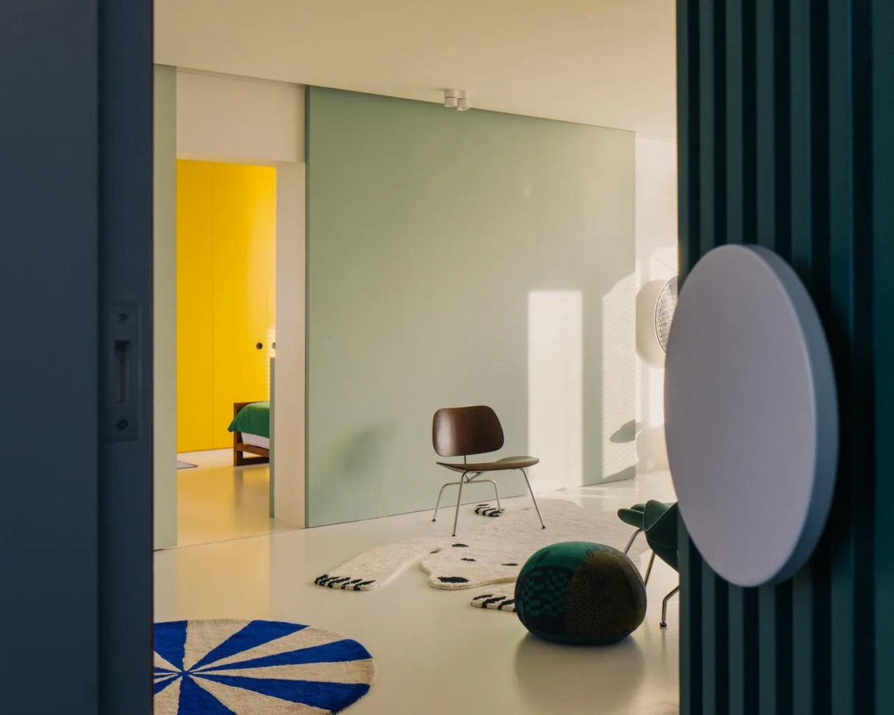 BIM Architecture | Home of Vibrant Colors: Renovation of Brutalist Apartments/SPARK in Singapore
