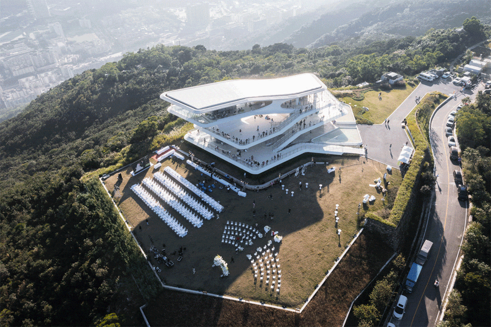 Yunhai Station social media popularity