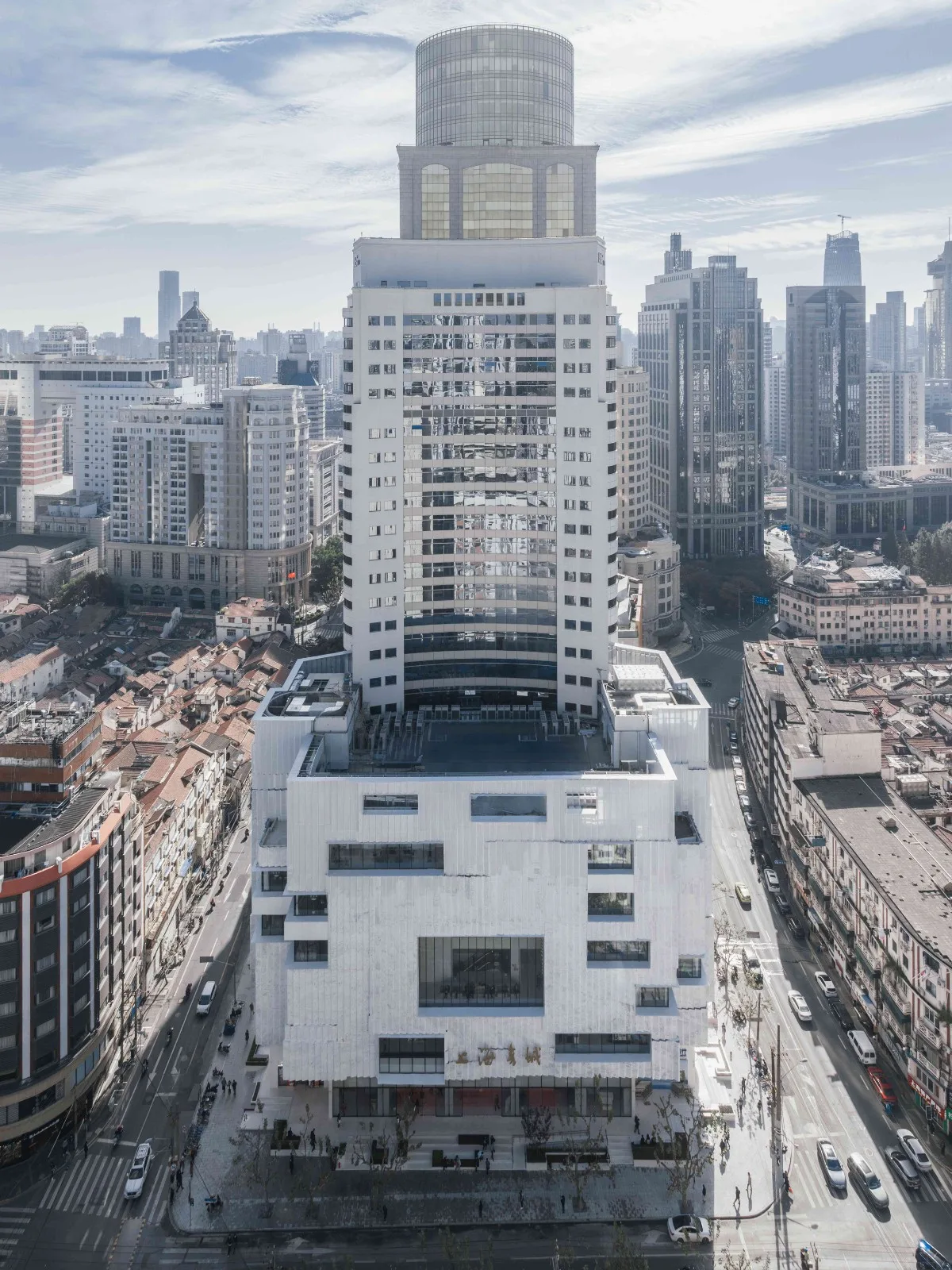 BIM Architecture | Building a New City with Books: Can 'People Who Don't Read' Save Bookstores? / Wutopia Lab