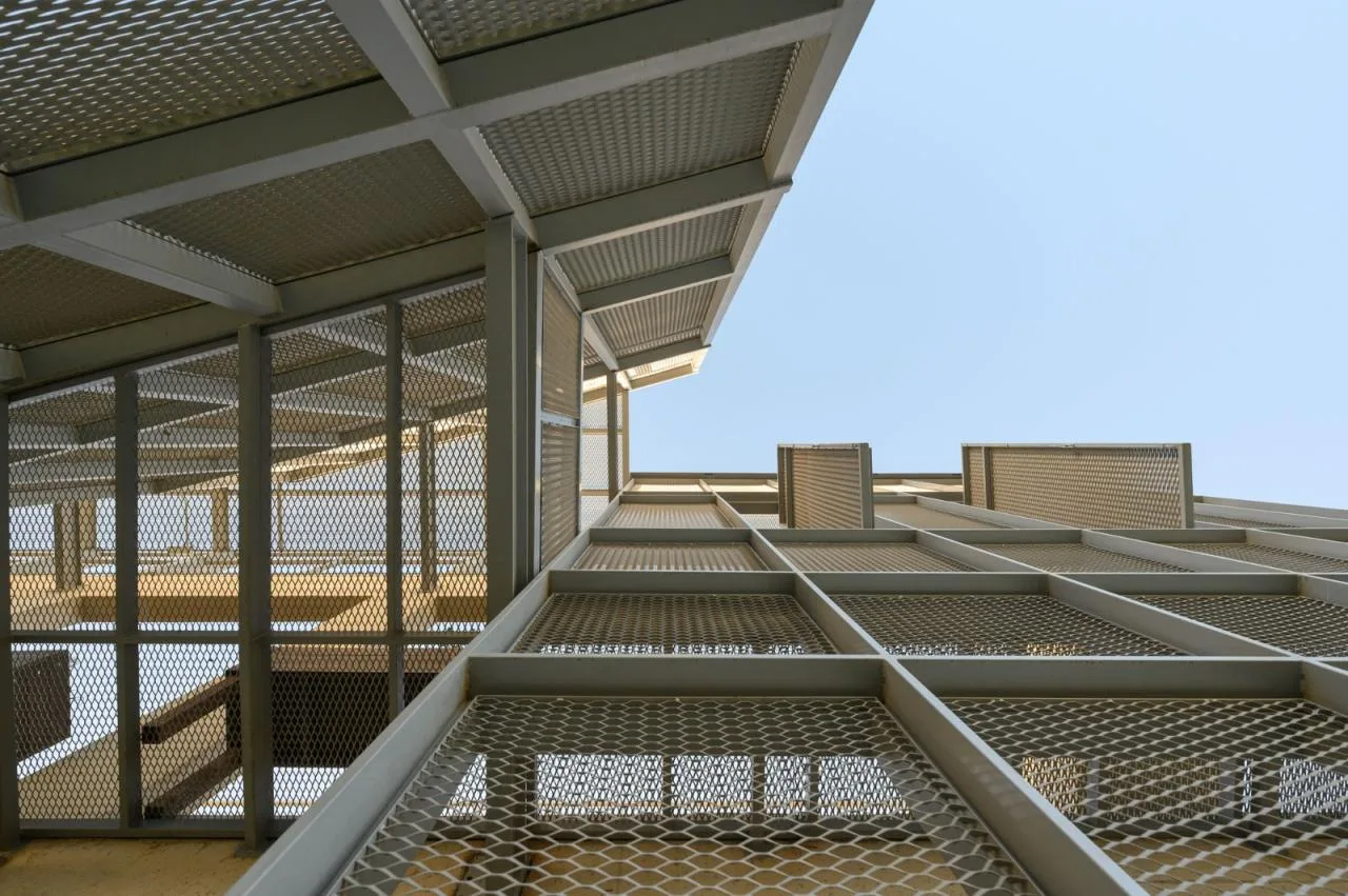 BIM Architecture | Biopharmaceutical Headquarters/Santiago Viale Lescano+Juan Manuel Ju á rez