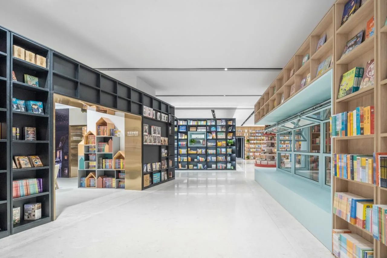 BIM Architecture | Building a New City with Books: Can 'People Who Don't Read' Save Bookstores? / Wutopia Lab