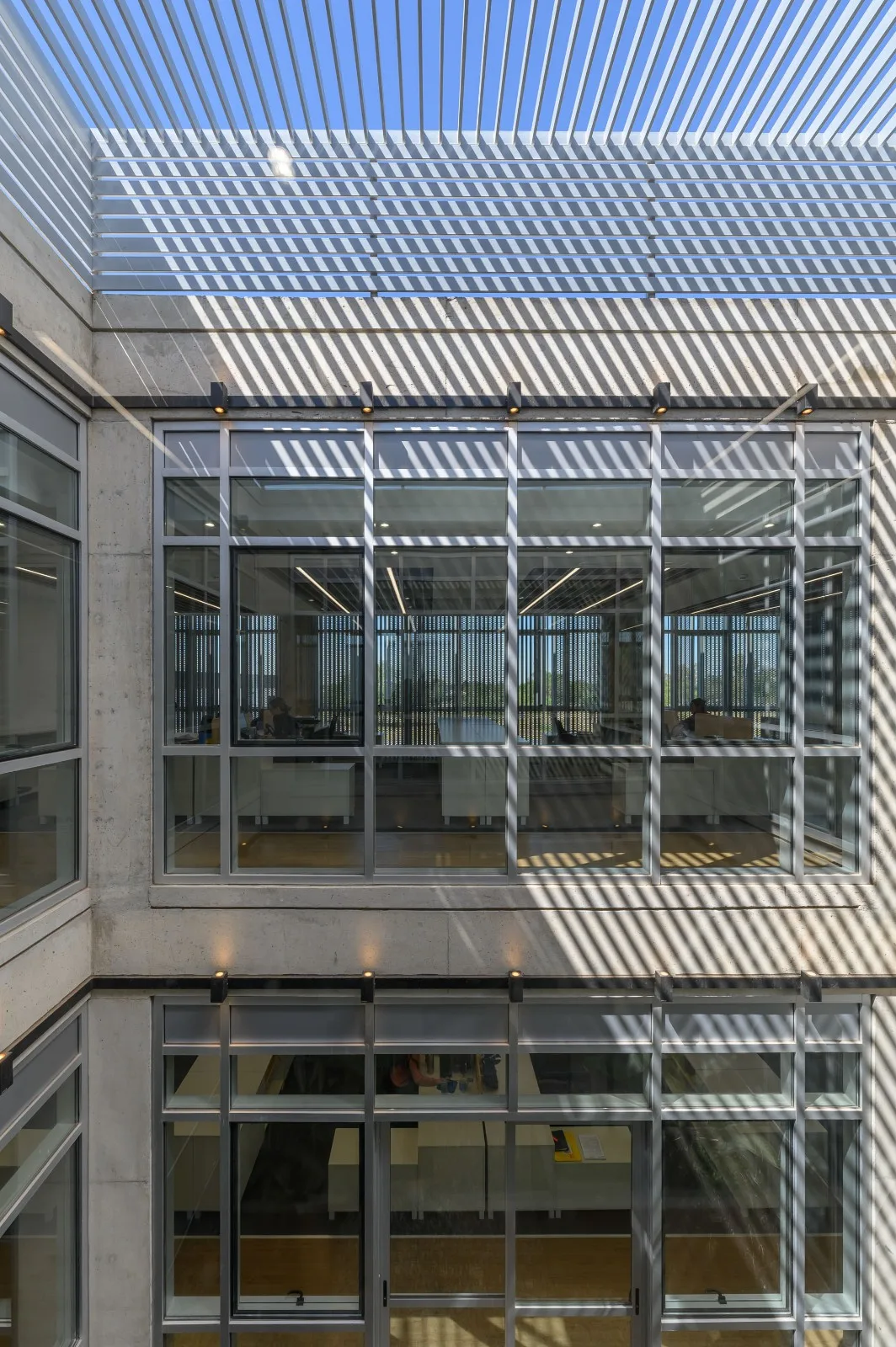 BIM Architecture | Biopharmaceutical Headquarters/Santiago Viale Lescano+Juan Manuel Ju á rez