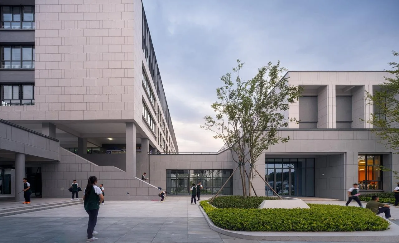 BIM Architecture | Henan Anyang Zhenzhong School/Xiangwai Construction Studio, School of Architecture and Urban Planning, Shandong Jianzhu University