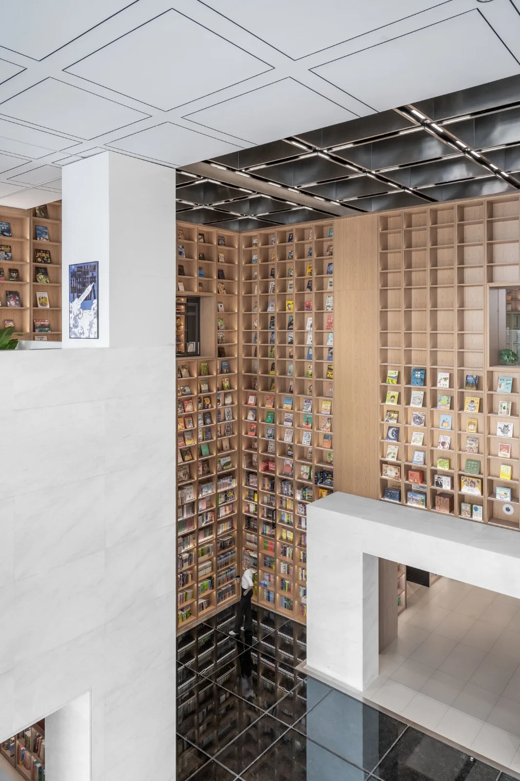 BIM Architecture | Building a New City with Books: Can 'People Who Don't Read' Save Bookstores? / Wutopia Lab