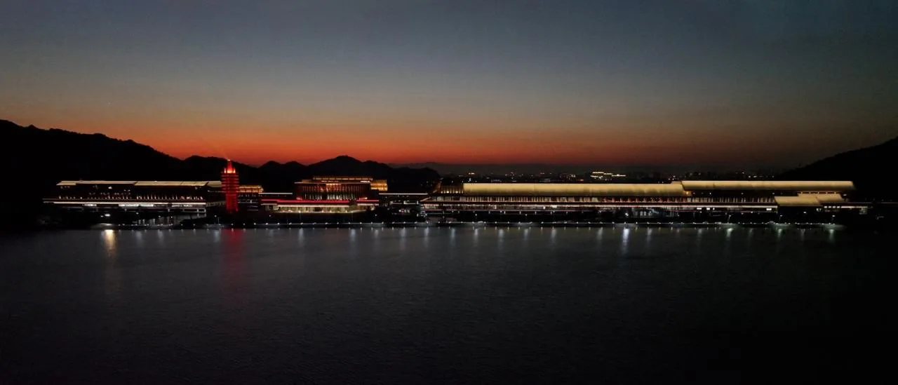 BIM Architecture | Rice Fields and Covered Bridges - Ningbo International Convention Center/Tanghua Architectural Design