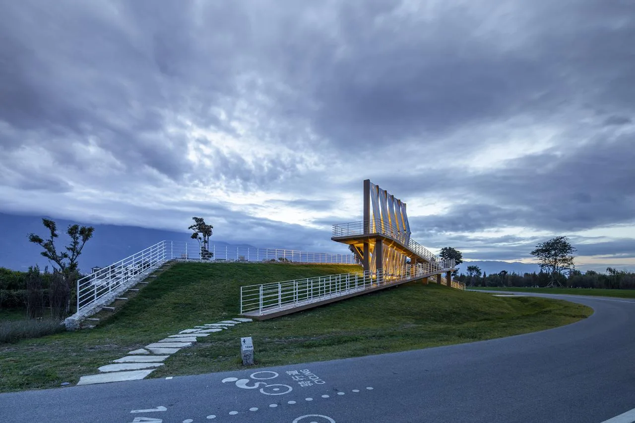 BIM Architecture | Fan's Homesickness: Ecological Corridor around Erhai Lake, Station 5/Sanwen Architecture