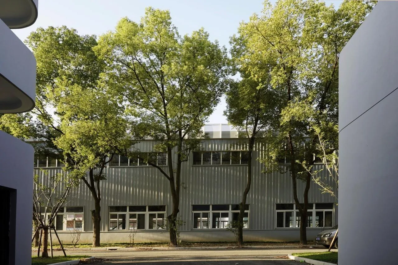 BIM Architecture | Floating Box: Cloud Future Industrial Park/Grid Design